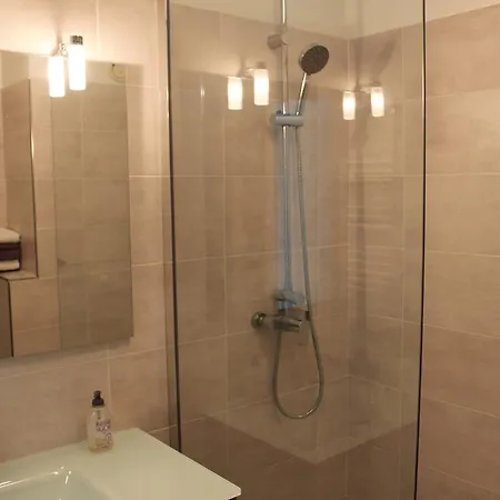 Appartement Azur 3000 à Saint-Laurent-du-Var Chambre photo