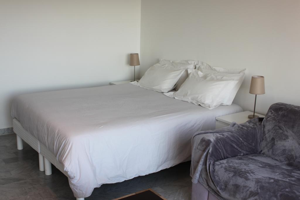 Appartement Azur 3000 *